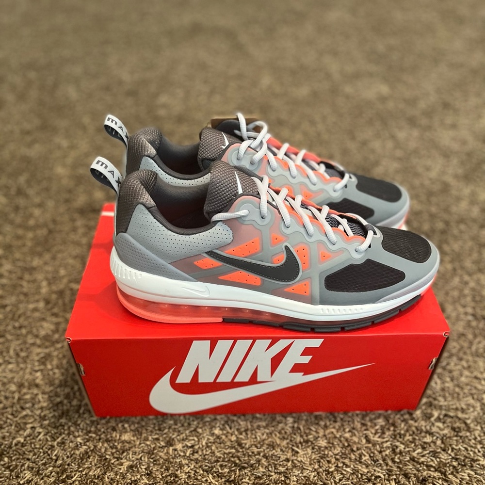 New Mens Nike Air Max Genome